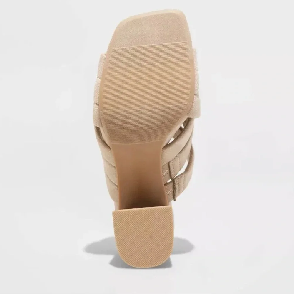 Universal Thread Tan Suede Like, Almond Open Toe, 3” Stacked Wood Like Heel 81/2 - Picture 4 of 8